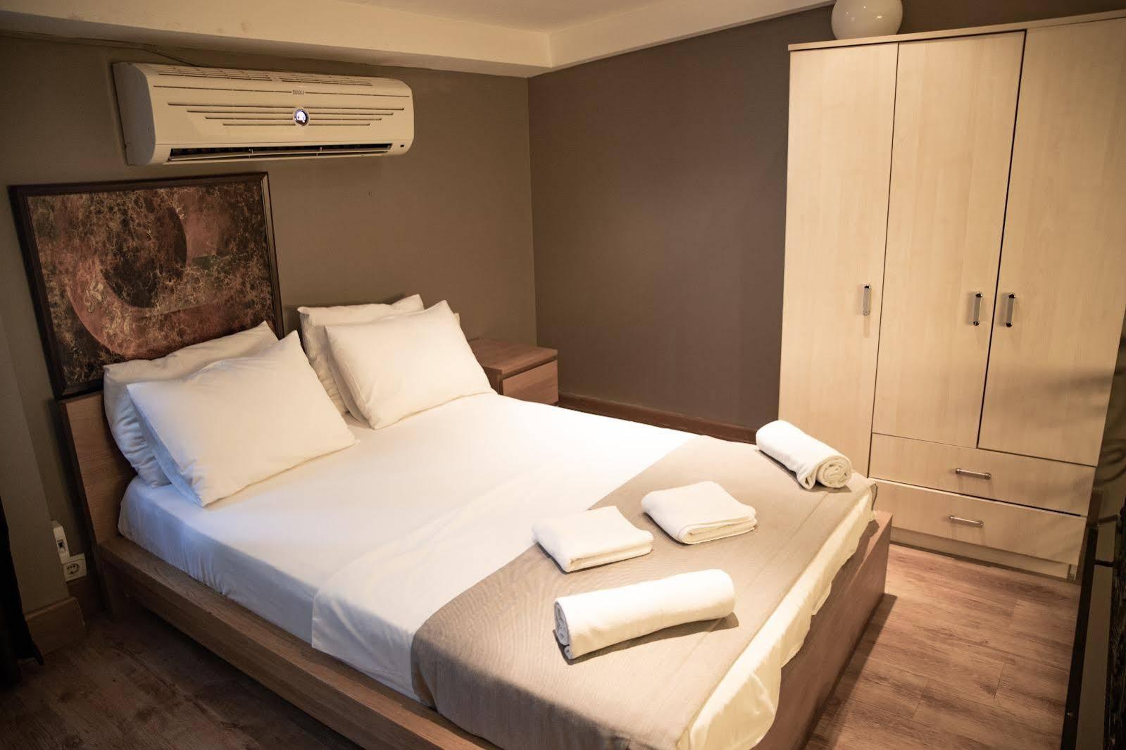 Hotel The Hera 2*